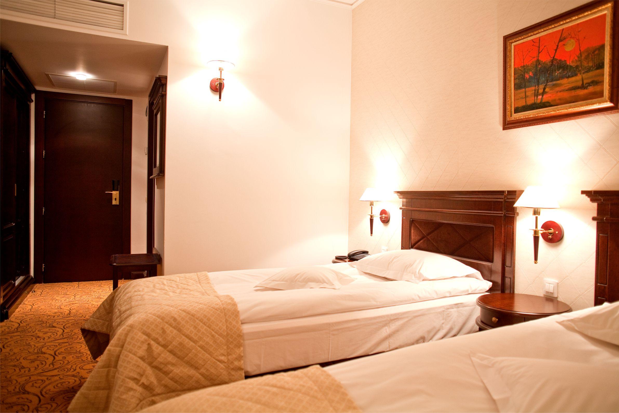Hotel Bellaria Iasi Cameră foto